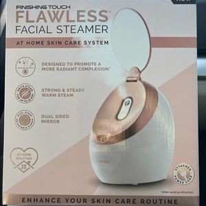 Finishing Touch Flawless Facial Steamer